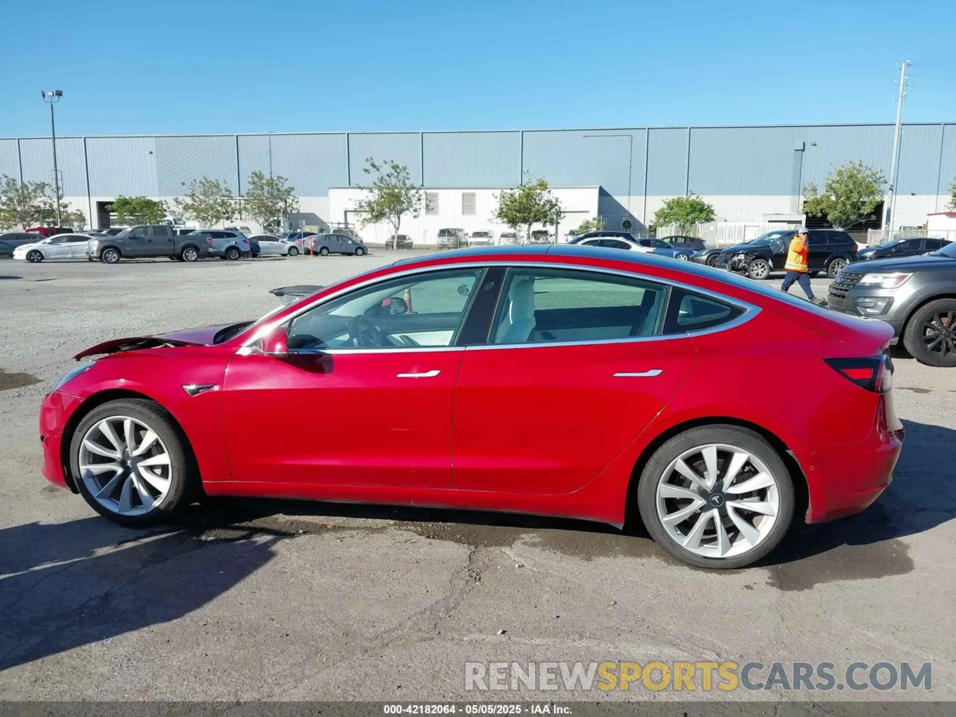 13 Фотография поврежденного автомобиля 5YJ3E1EB9KF421797 TESLA MODEL 3 2019