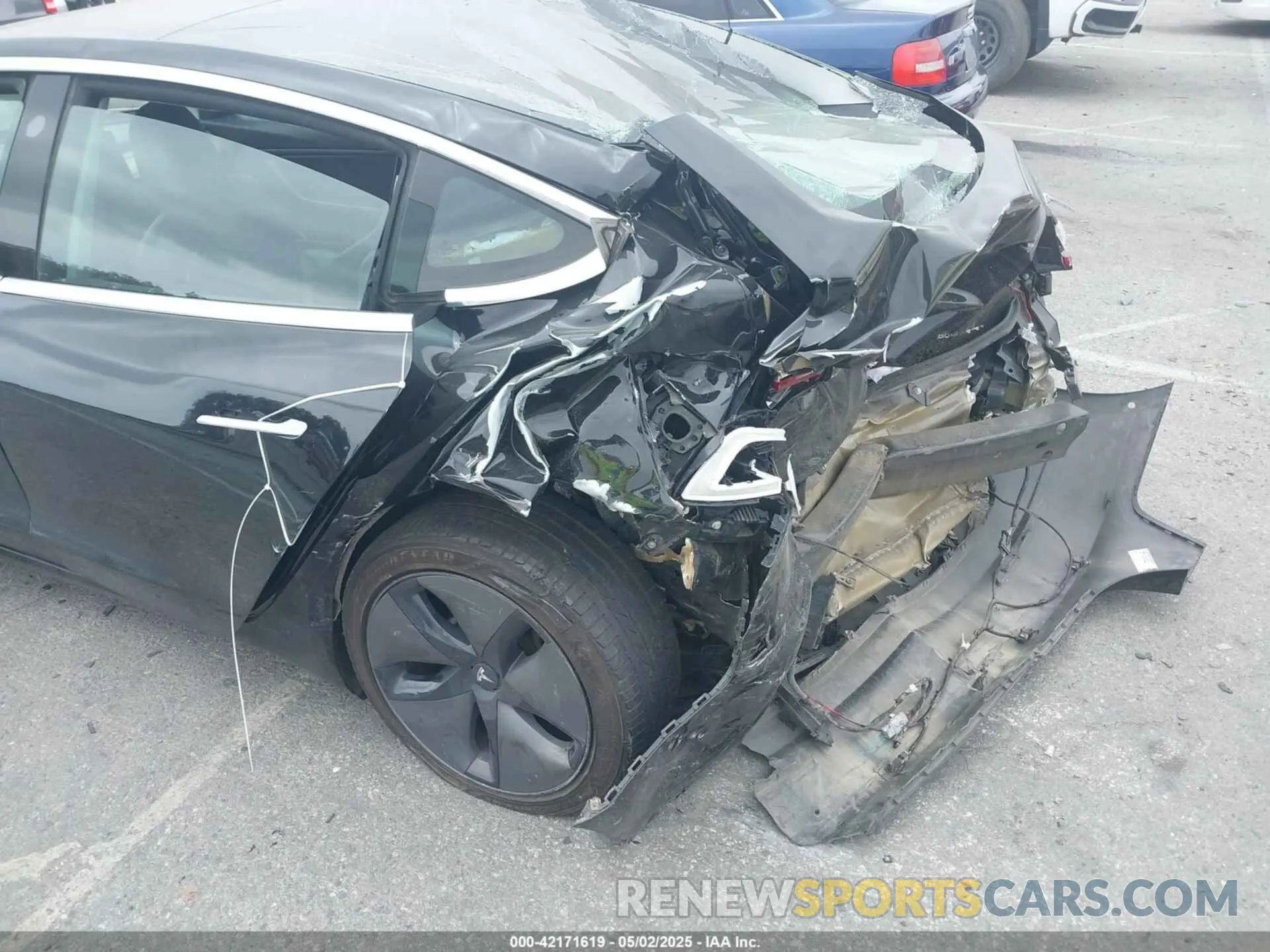 6 Photograph of a damaged car 5YJ3E1EBBKF208599 TESLA MODEL 3 2019