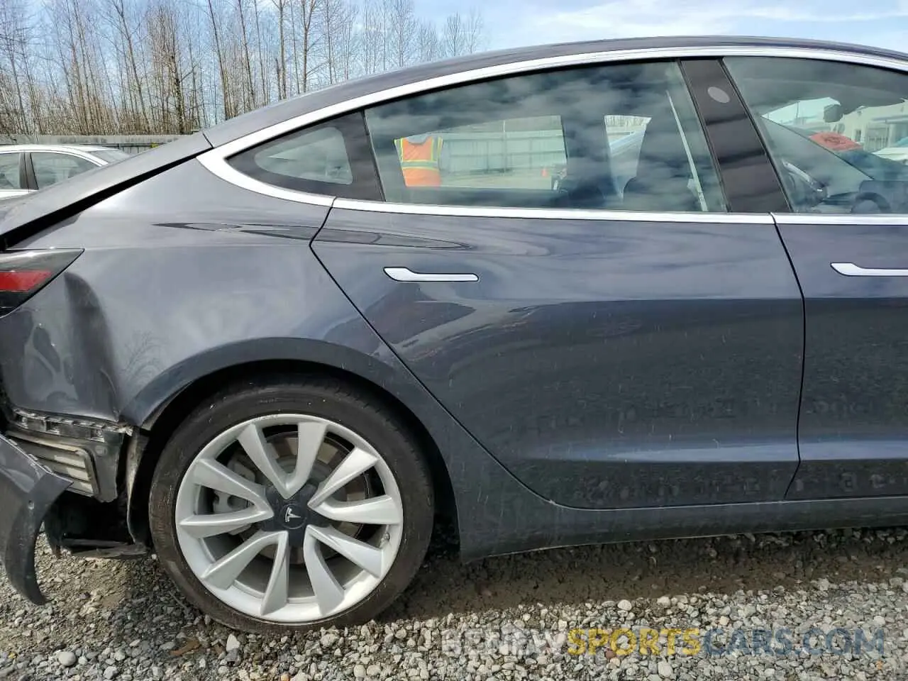 10 Фотография поврежденного автомобиля 5YJ3E1EBXKF389264 TESLA MODEL 3 2019