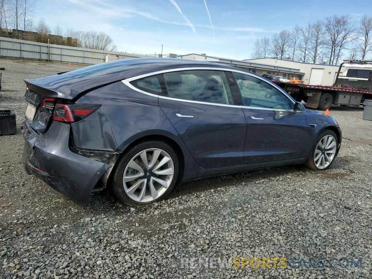3 Фотография поврежденного автомобиля 5YJ3E1EBXKF389264 TESLA MODEL 3 2019