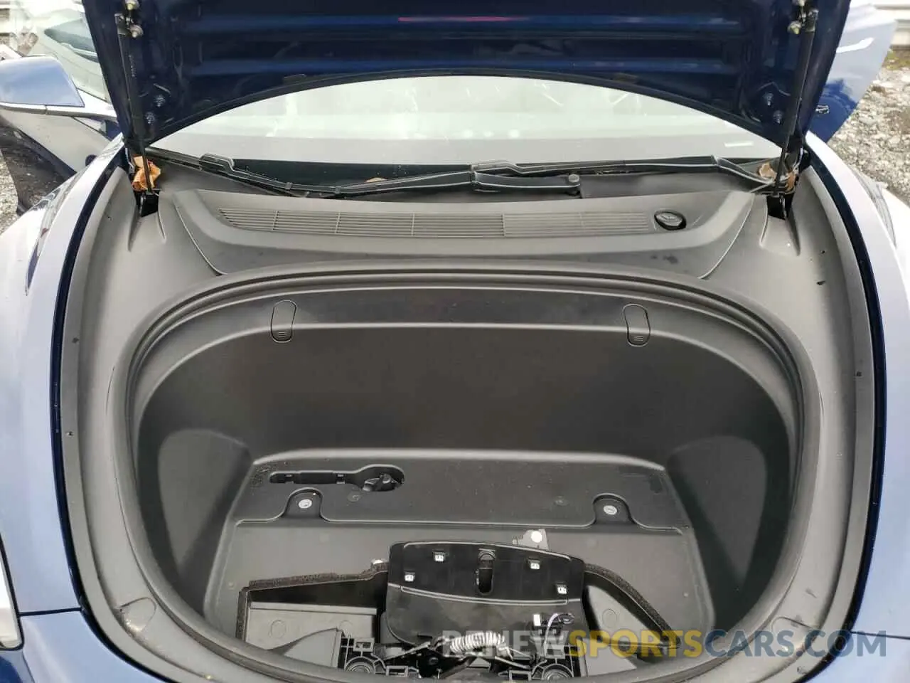 11 Photograph of a damaged car 5YJ3E1EBXKF389877 TESLA MODEL 3 2019