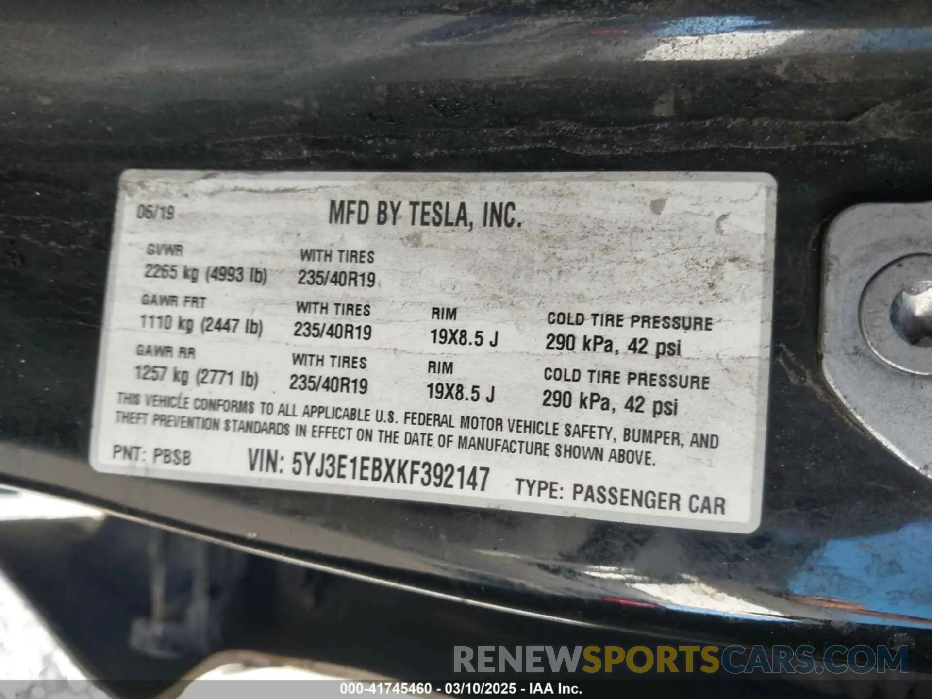 9 Photograph of a damaged car 5YJ3E1EBXKF392147 TESLA MODEL 3 2019