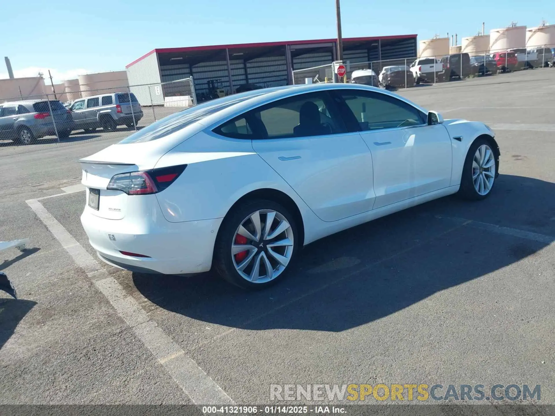 4 Photograph of a damaged car 5YJ3E1EBXKF413806 TESLA MODEL 3 2019