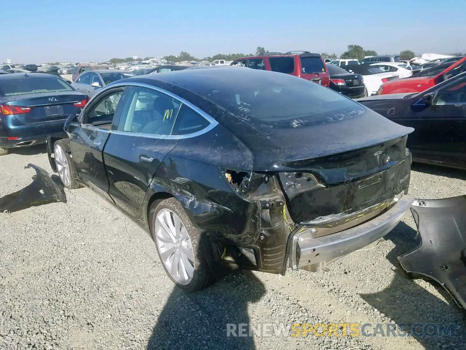 3 Photograph of a damaged car 5YJ3E1EBXKF425647 TESLA MODEL 3 2019