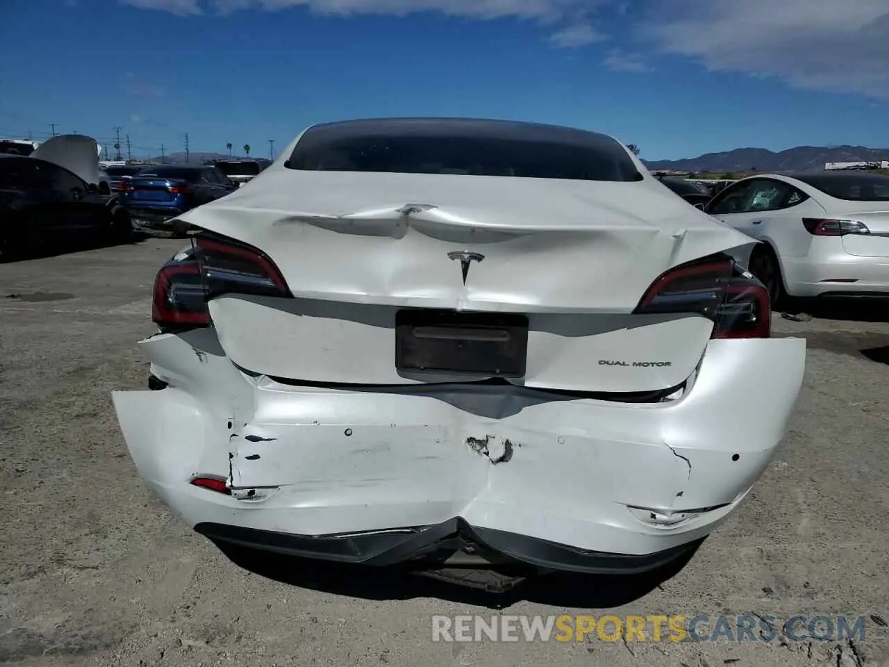 6 Фотография поврежденного автомобиля 5YJ3E1EBXKF436941 TESLA MODEL 3 2019
