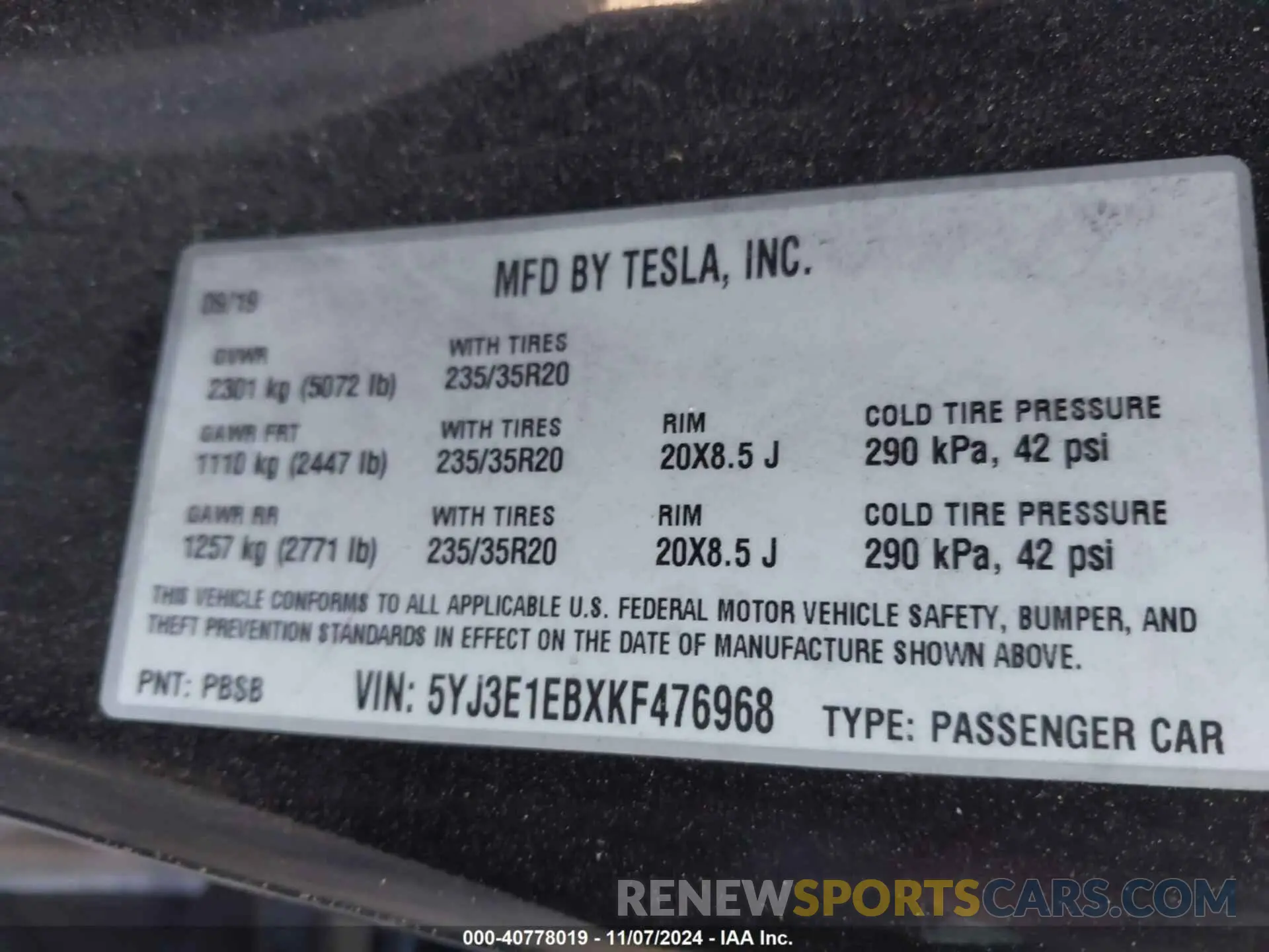 9 Фотография поврежденного автомобиля 5YJ3E1EBXKF476968 TESLA MODEL 3 2019