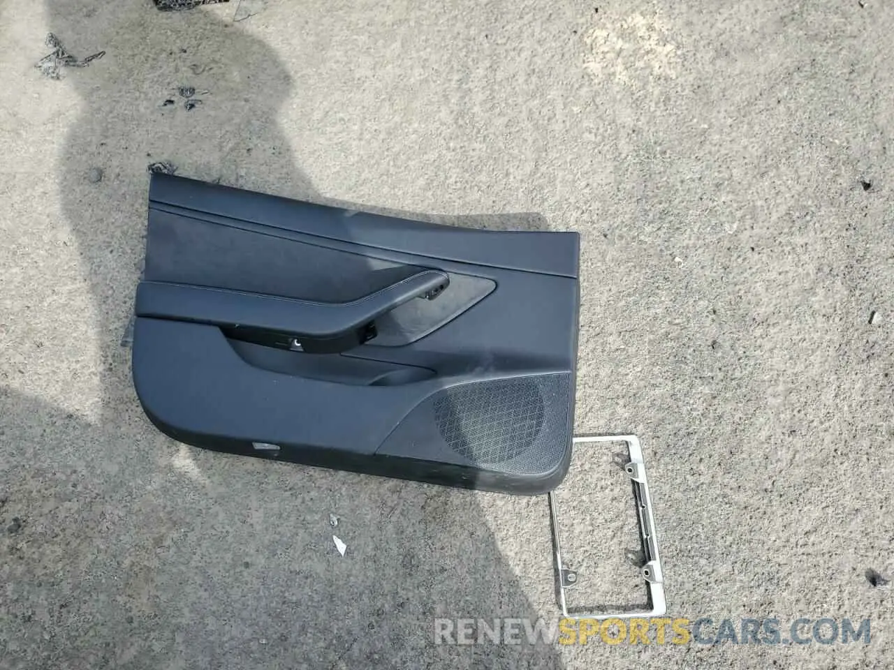 12 Photograph of a damaged car 5YJ3E1EBXKF487064 TESLA MODEL 3 2019