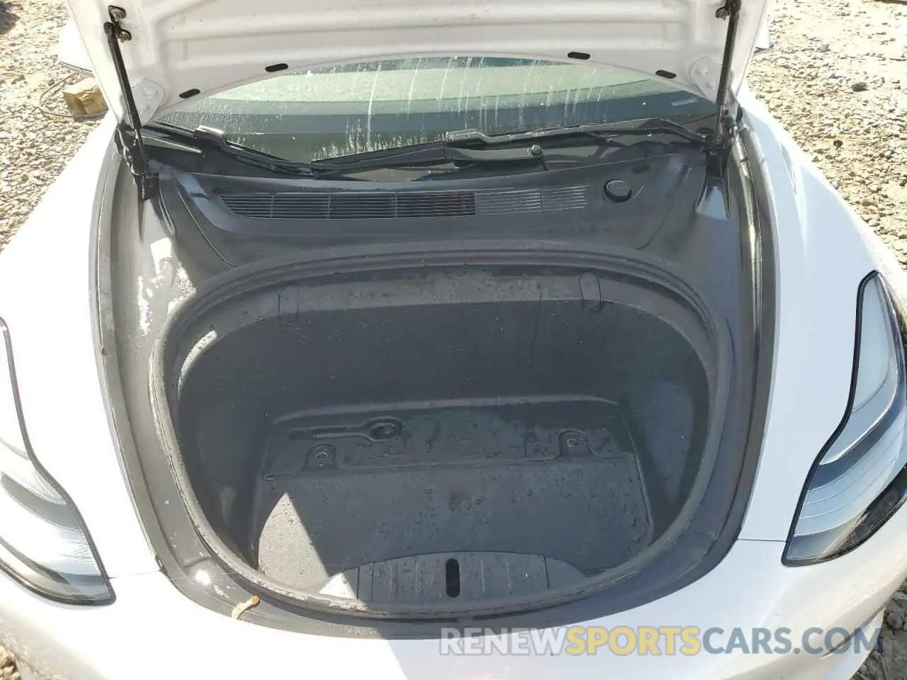 11 Фотография поврежденного автомобиля 5YJ3E1EBXKF494161 TESLA MODEL 3 2019