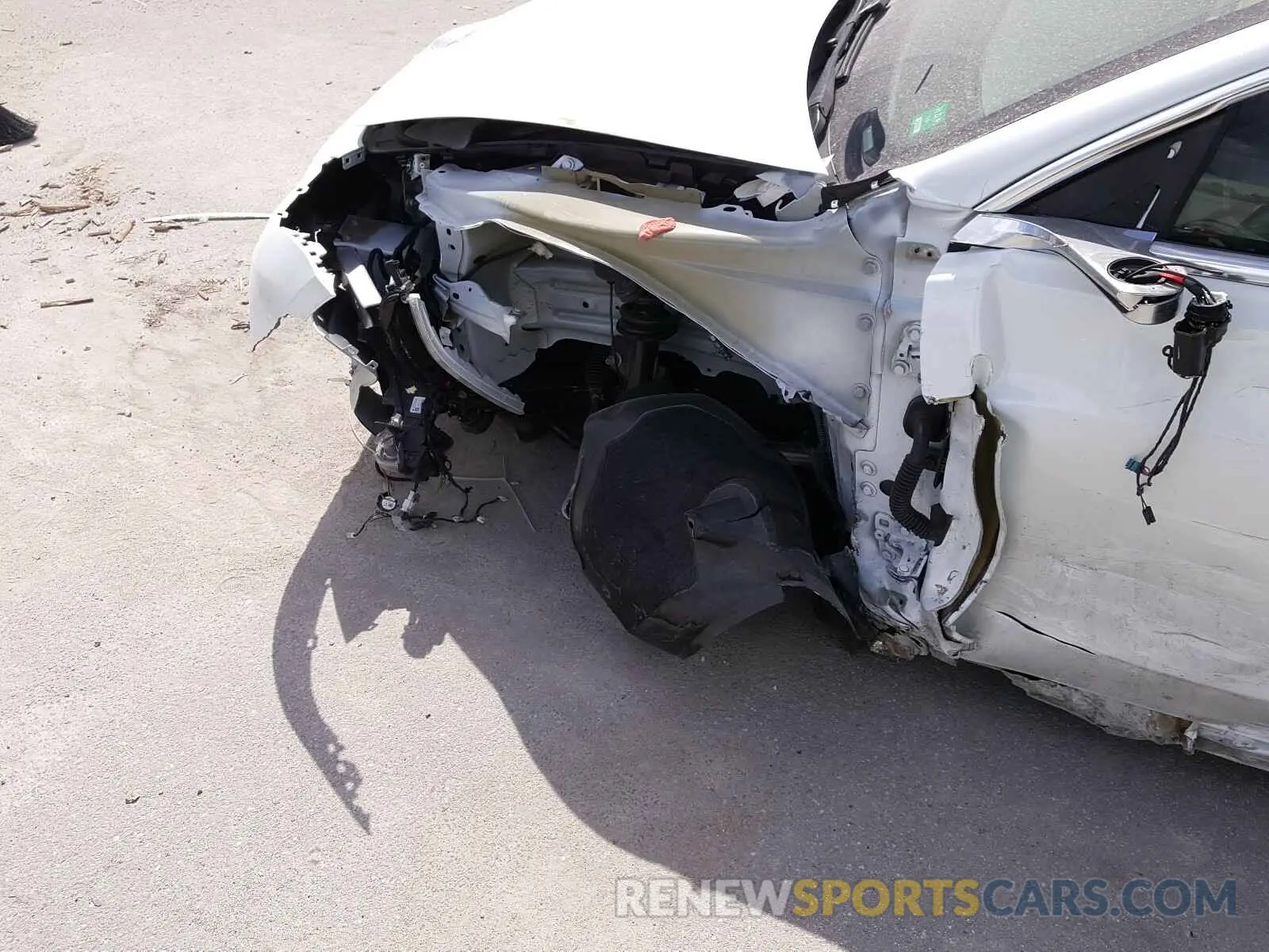 9 Photograph of a damaged car 5YJ3E1EA0LF626983 TESLA MODEL 3 2020