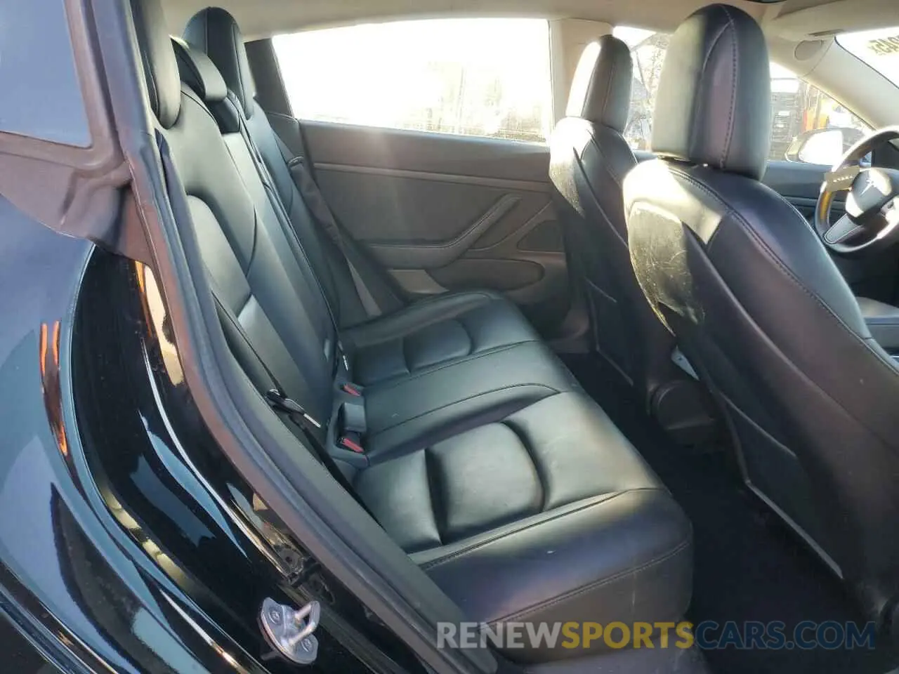 10 Photograph of a damaged car 5YJ3E1EA0LF630080 TESLA MODEL 3 2020