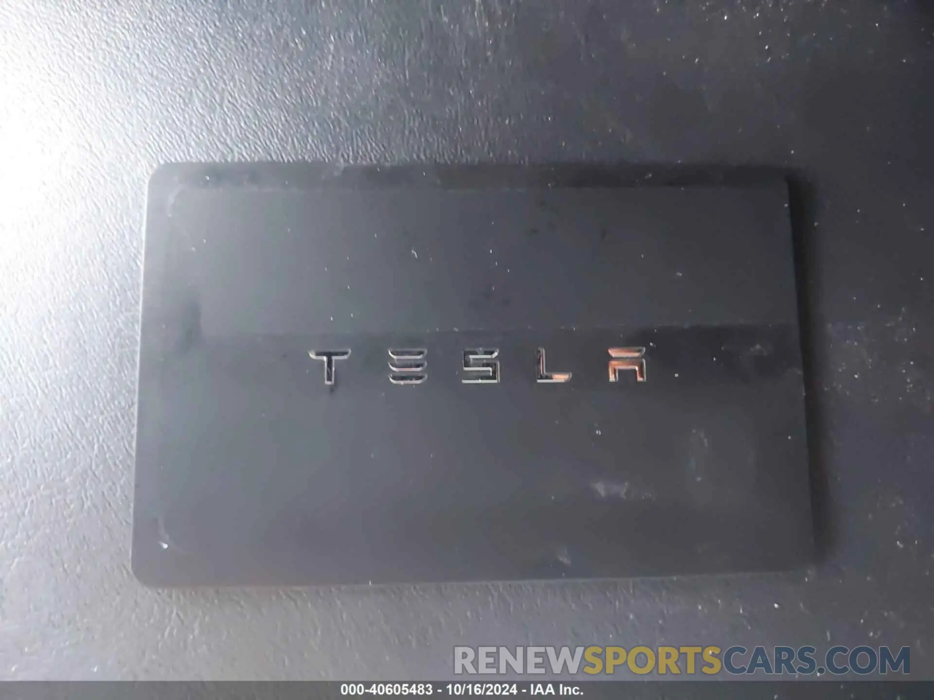 11 Фотография поврежденного автомобиля 5YJ3E1EA0LF643928 TESLA MODEL 3 2020