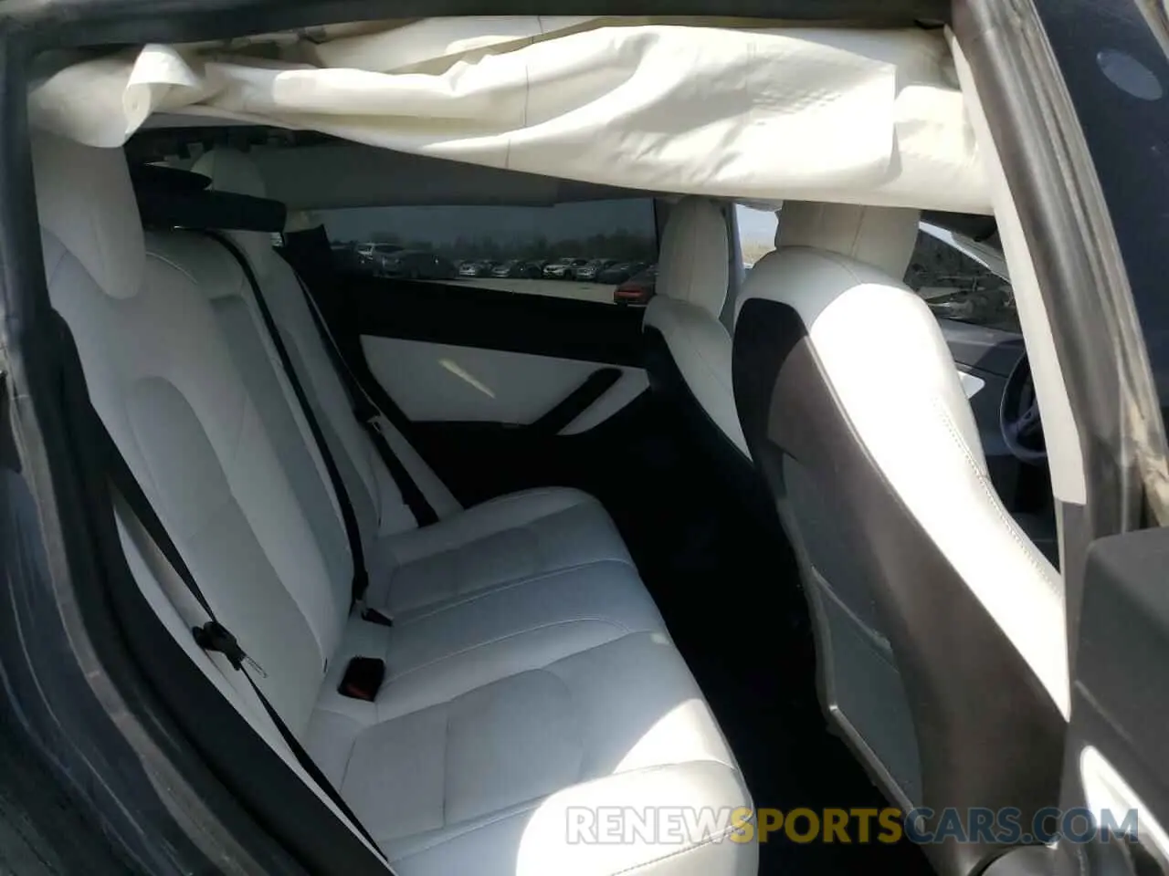 11 Photograph of a damaged car 5YJ3E1EA0LF717655 TESLA MODEL 3 2020