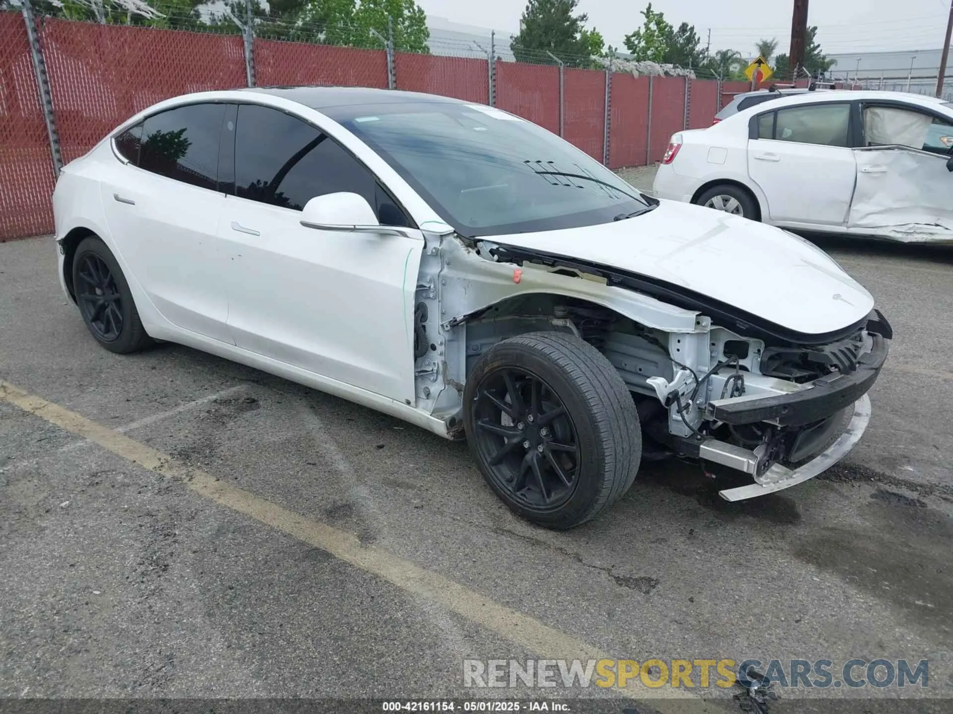 1 Фотография поврежденного автомобиля 5YJ3E1EA0LF803984 TESLA MODEL 3 2020