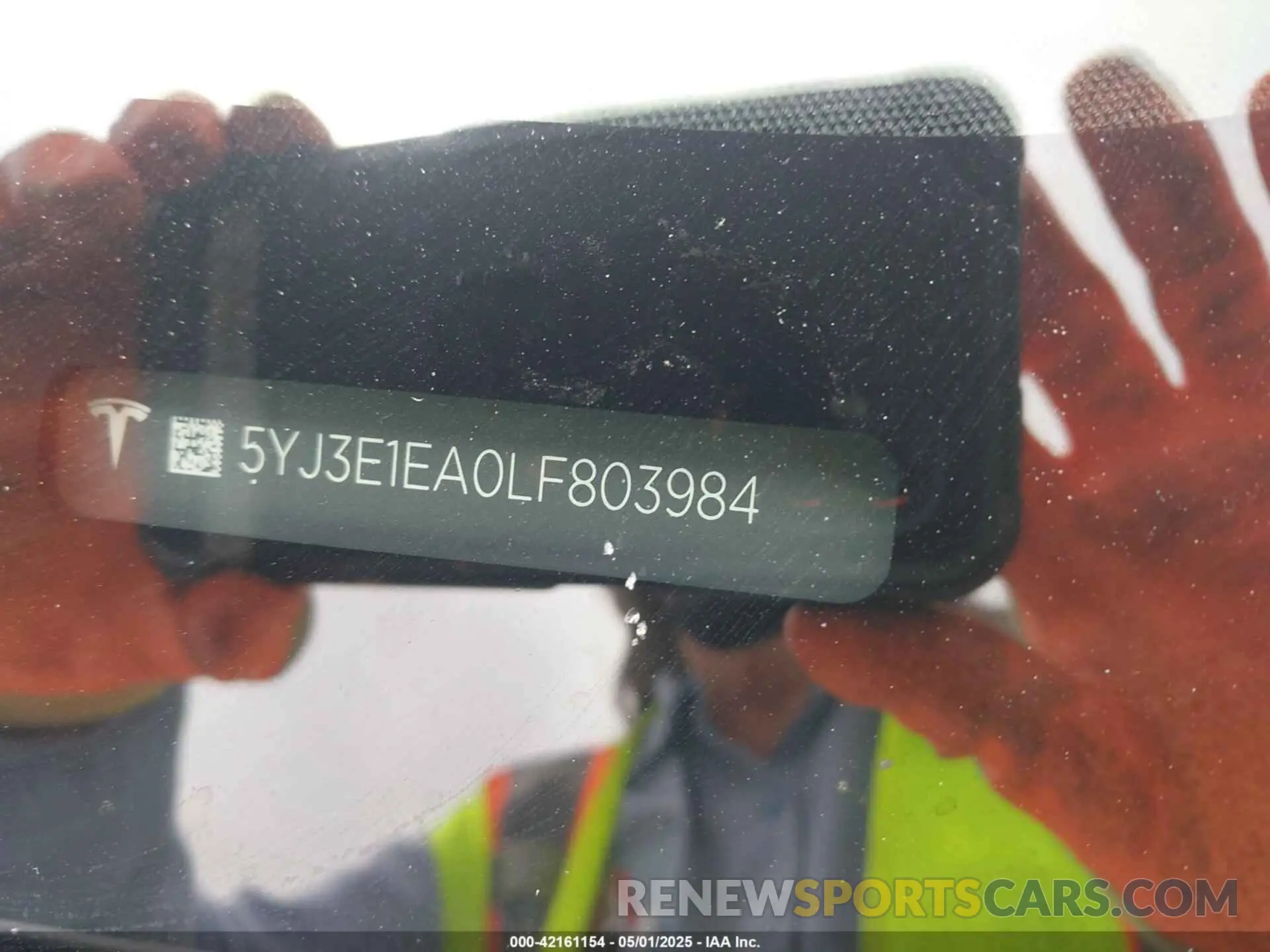 9 Фотография поврежденного автомобиля 5YJ3E1EA0LF803984 TESLA MODEL 3 2020