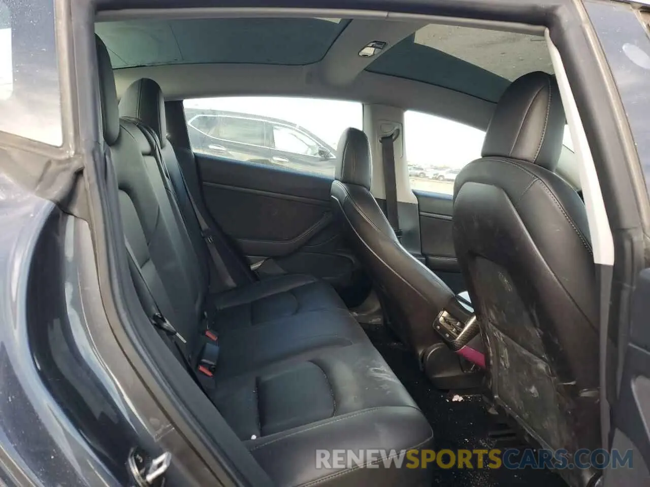10 Photograph of a damaged car 5YJ3E1EA1LF590351 TESLA MODEL 3 2020