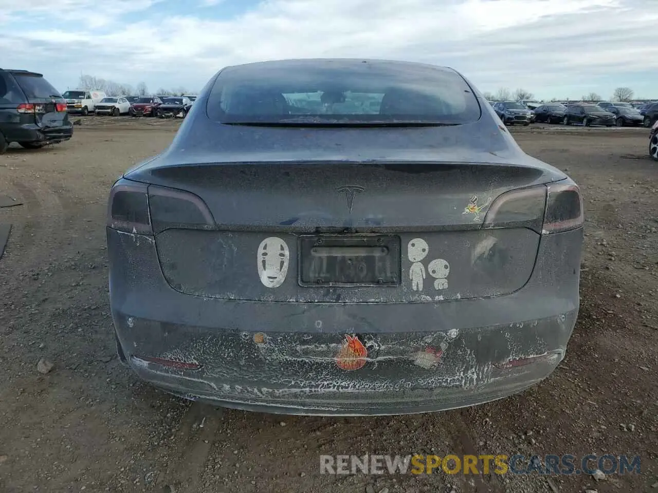 6 Photograph of a damaged car 5YJ3E1EA1LF590351 TESLA MODEL 3 2020