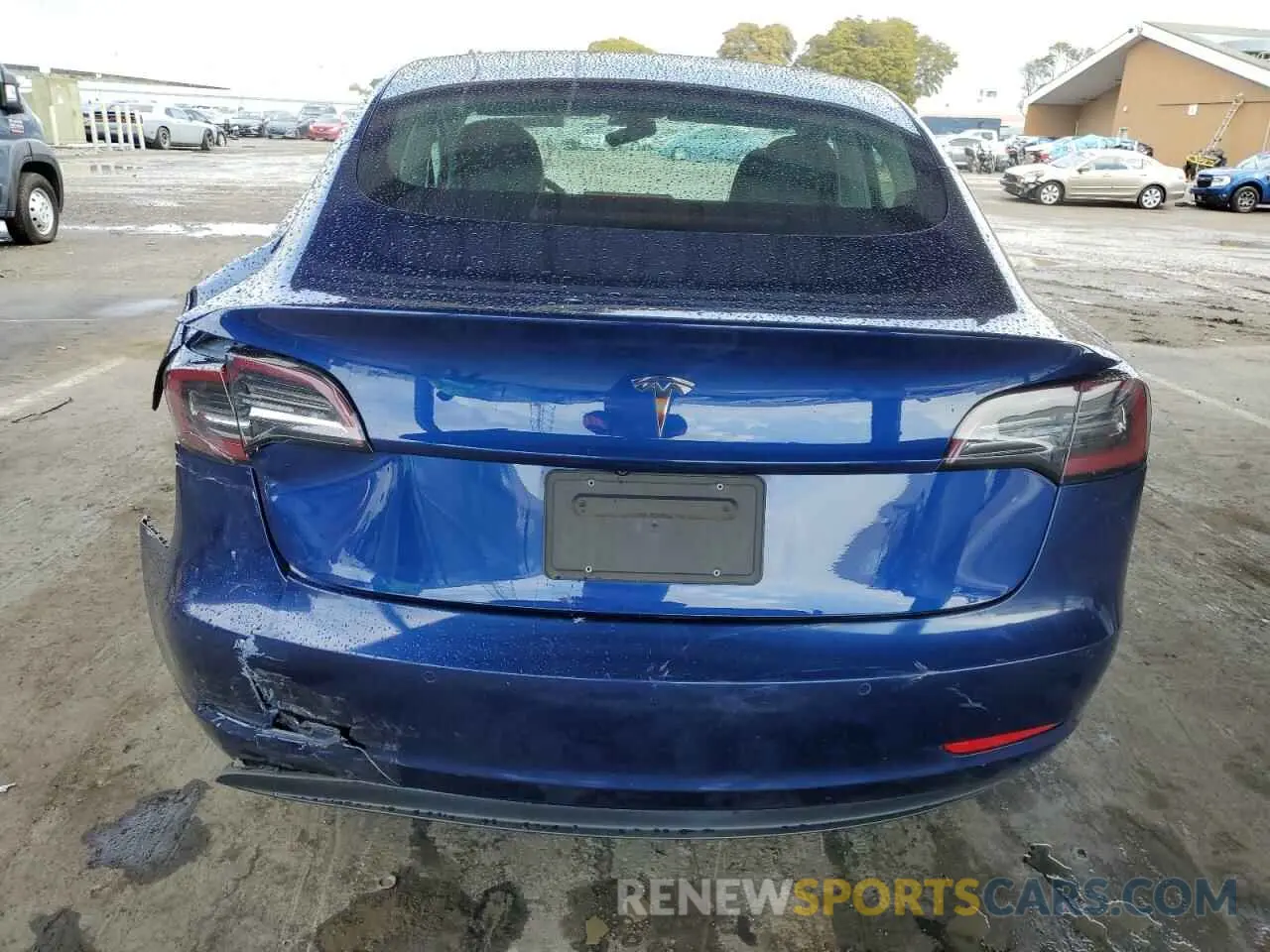 6 Photograph of a damaged car 5YJ3E1EA1LF631139 TESLA MODEL 3 2020