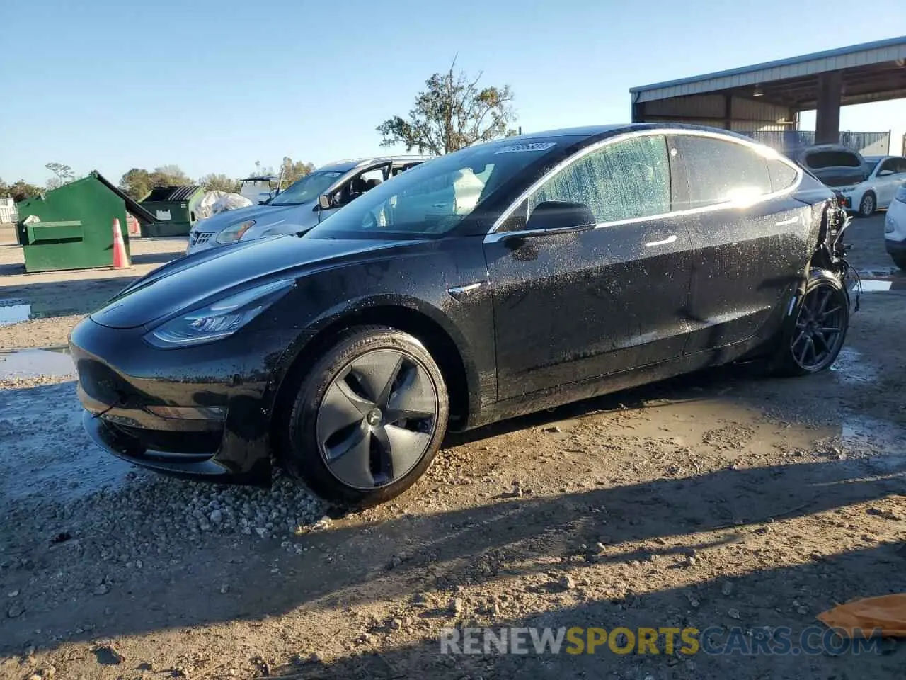 1 Photograph of a damaged car 5YJ3E1EA1LF643873 TESLA MODEL 3 2020