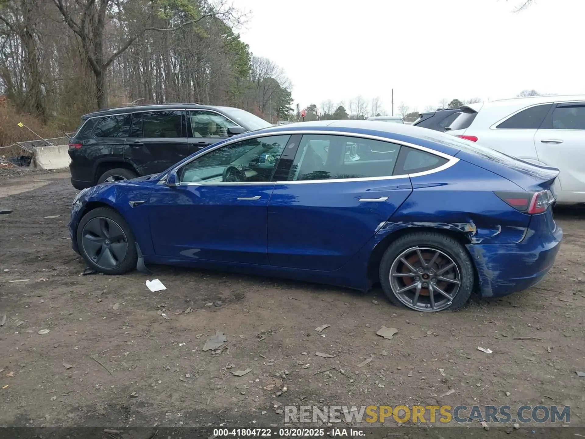 14 Photograph of a damaged car 5YJ3E1EA1LF658521 TESLA MODEL 3 2020