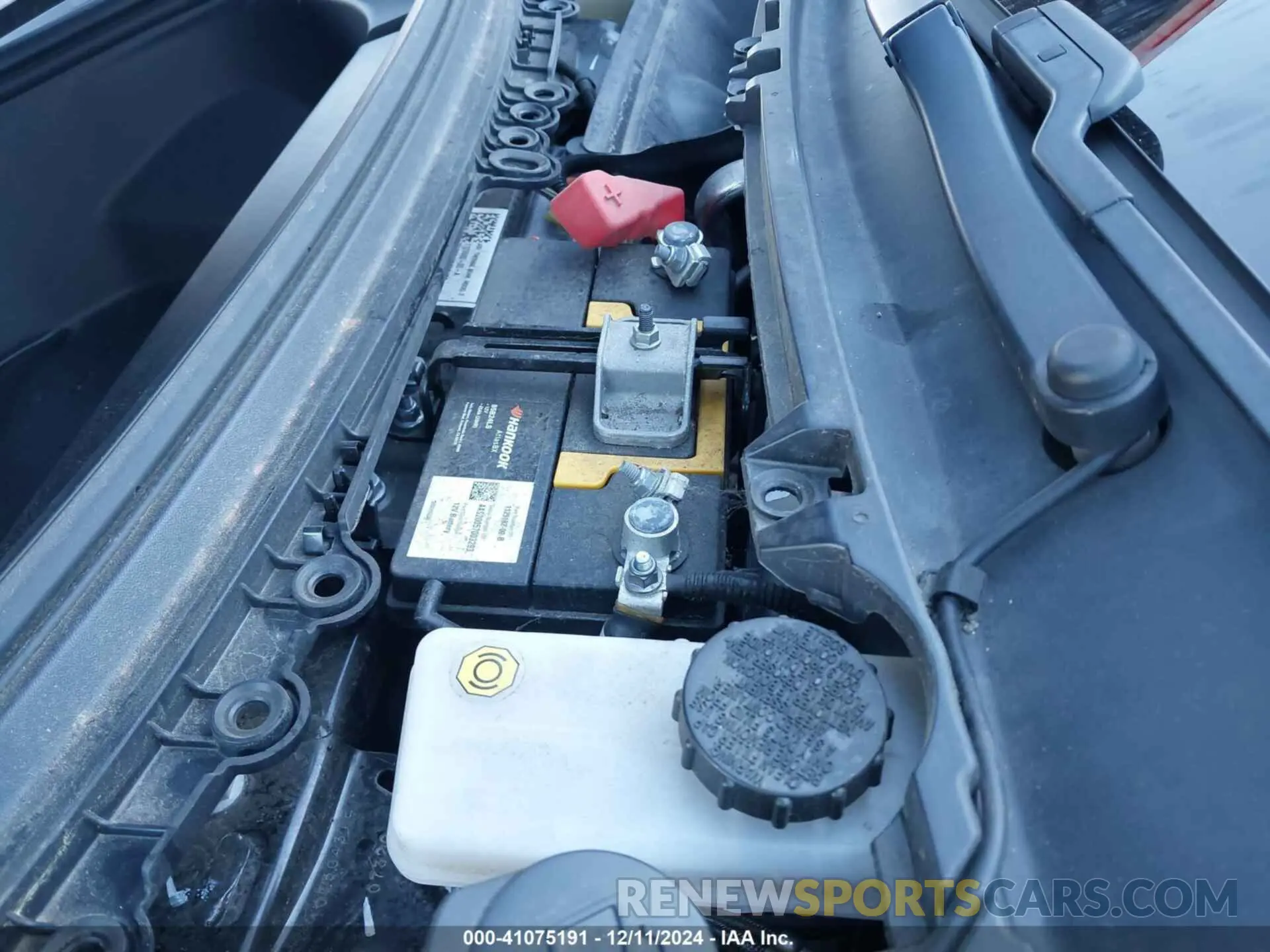 18 Photograph of a damaged car 5YJ3E1EA1LF736893 TESLA MODEL 3 2020