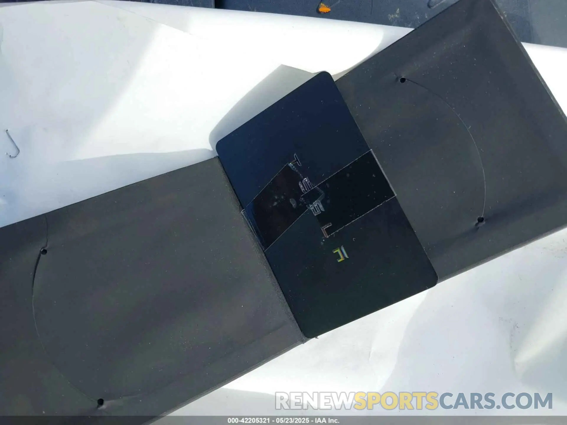 11 Photograph of a damaged car 5YJ3E1EA1LF745688 TESLA MODEL 3 2020