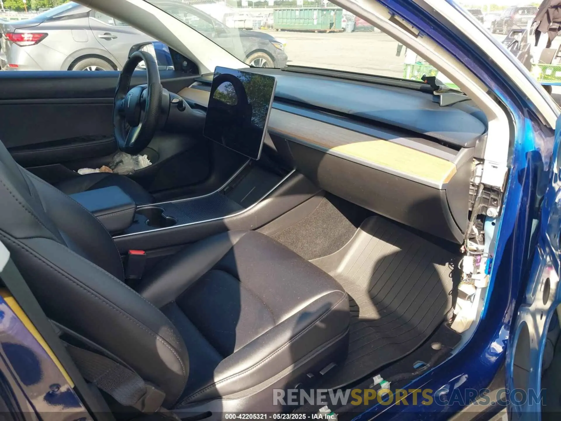 5 Photograph of a damaged car 5YJ3E1EA1LF745688 TESLA MODEL 3 2020
