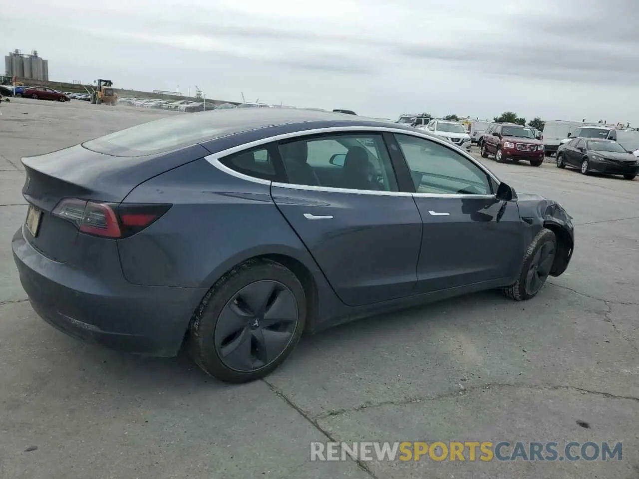 3 Photograph of a damaged car 5YJ3E1EA1LF784832 TESLA MODEL 3 2020