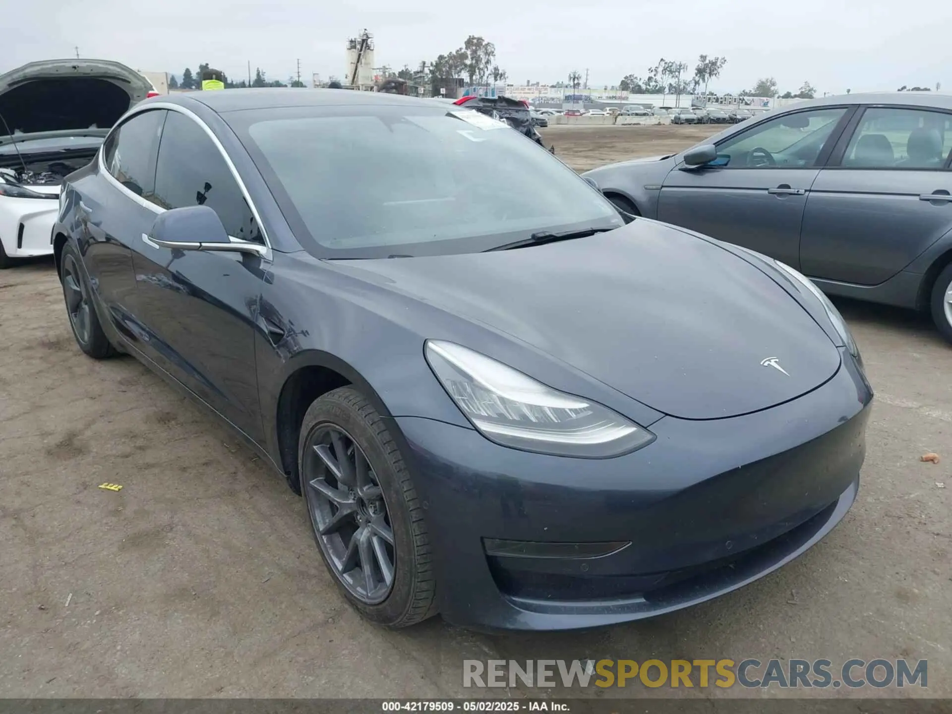 1 Фотография поврежденного автомобиля 5YJ3E1EA1LF799136 TESLA MODEL 3 2020