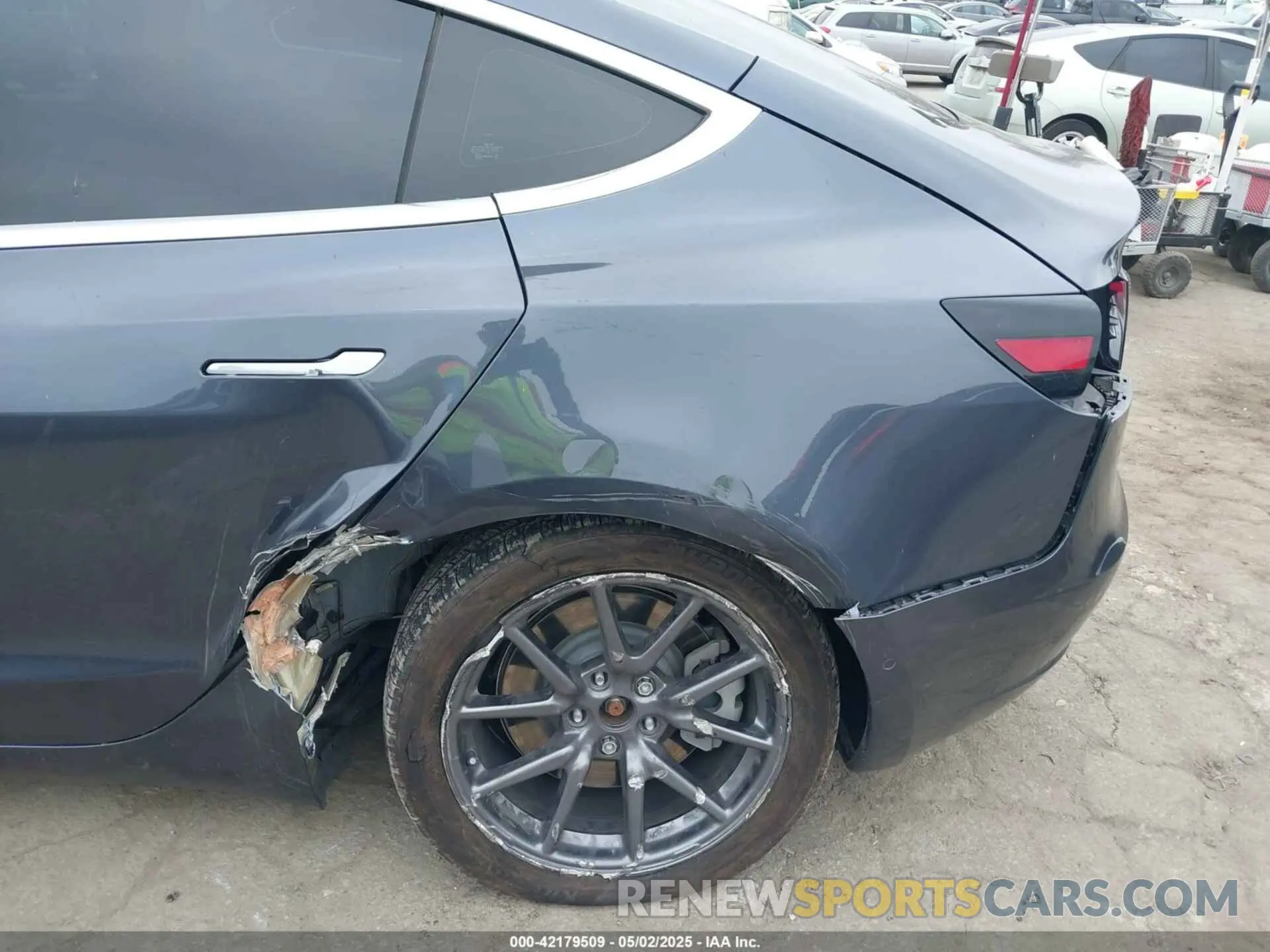 6 Фотография поврежденного автомобиля 5YJ3E1EA1LF799136 TESLA MODEL 3 2020