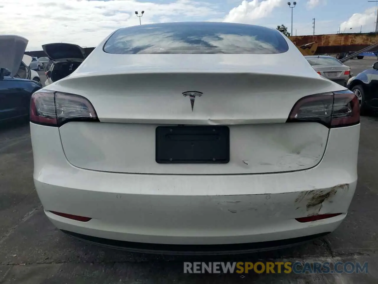 6 Photograph of a damaged car 5YJ3E1EA1LF799458 TESLA MODEL 3 2020
