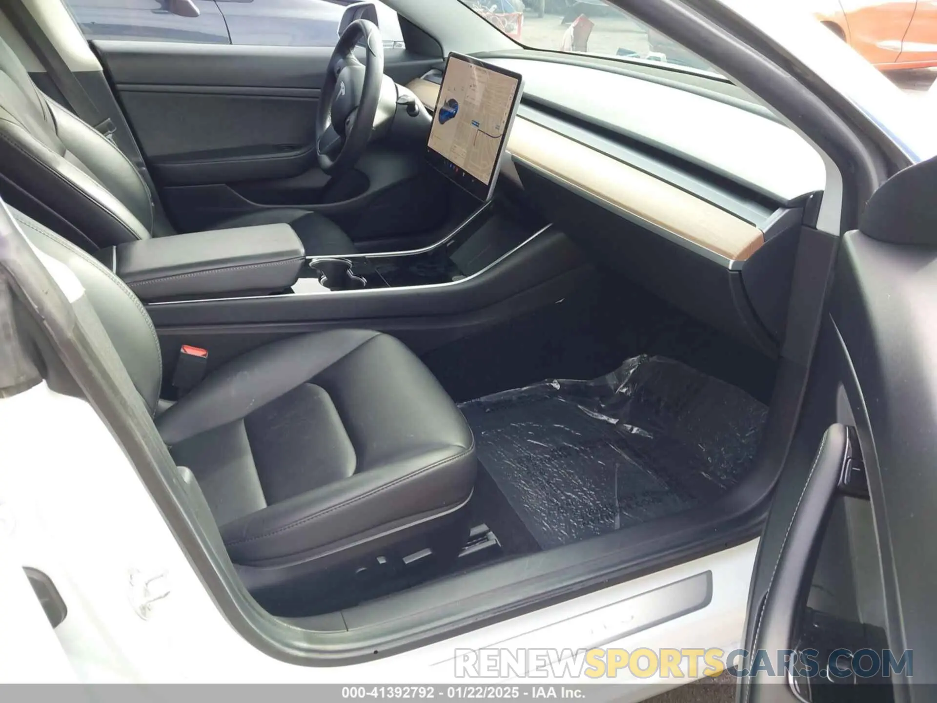 5 Photograph of a damaged car 5YJ3E1EA1LF799718 TESLA MODEL 3 2020
