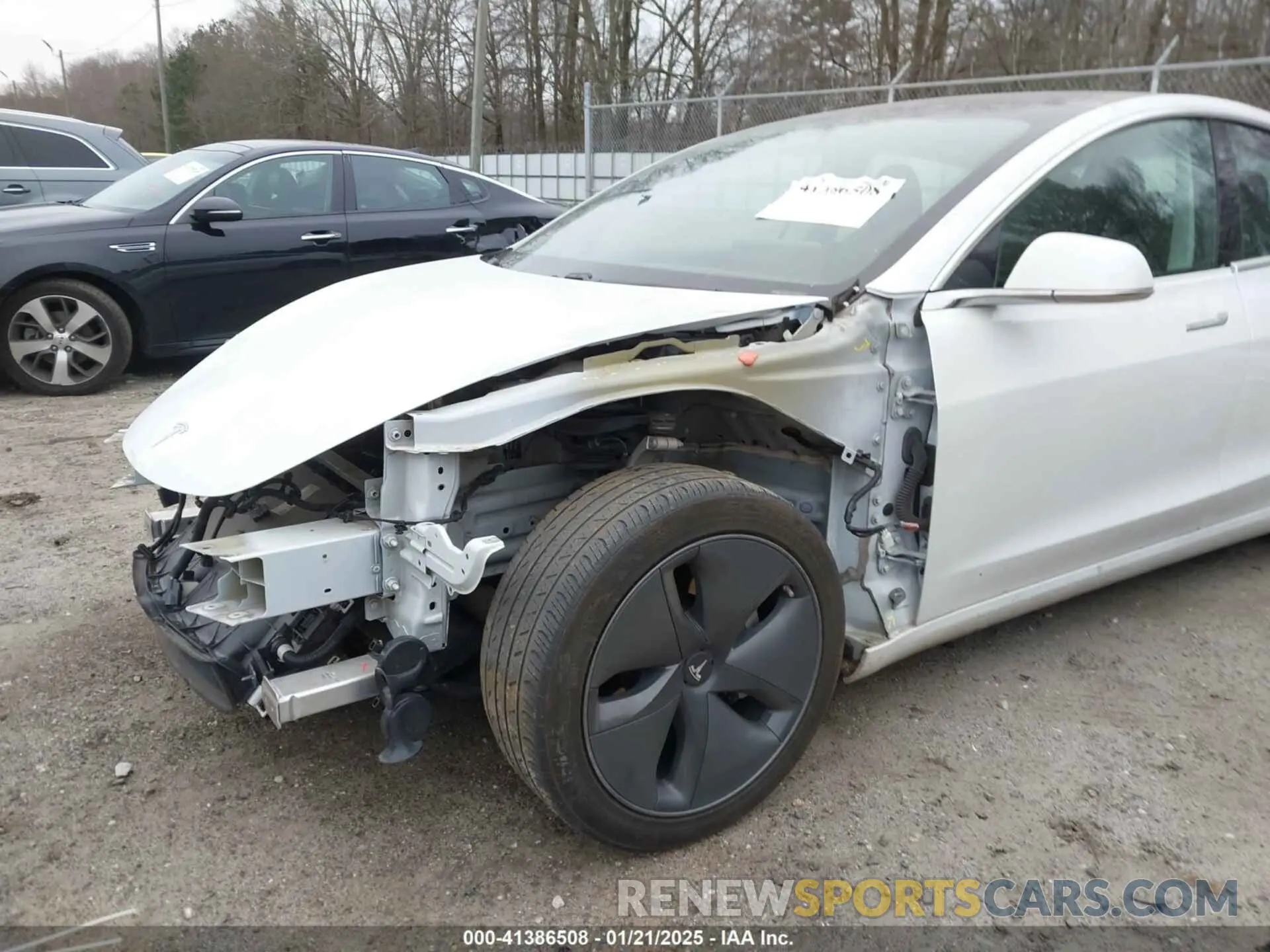 20 Фотография поврежденного автомобиля 5YJ3E1EA1LF799766 TESLA MODEL 3 2020