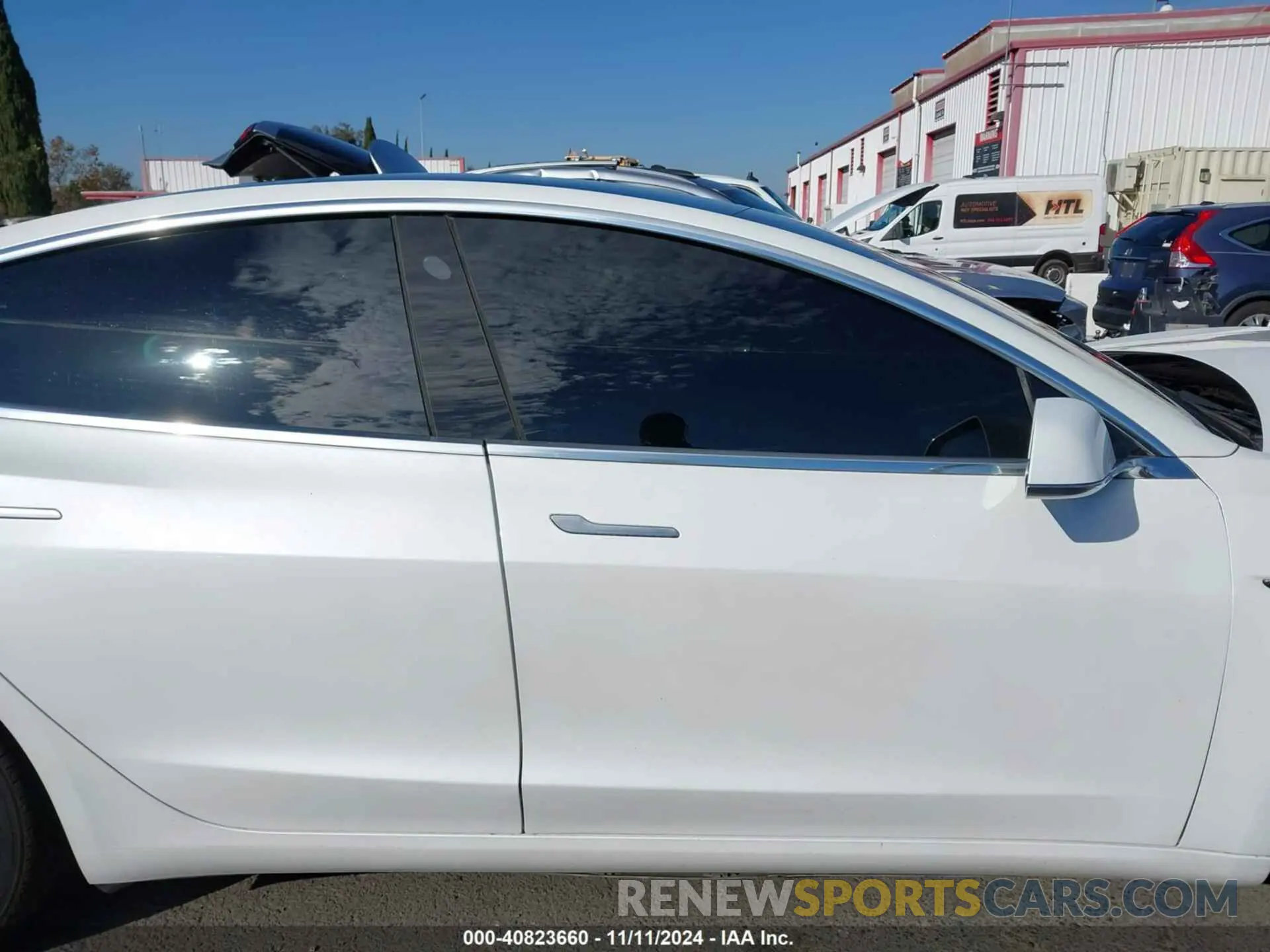12 Photograph of a damaged car 5YJ3E1EA1LF805212 TESLA MODEL 3 2020