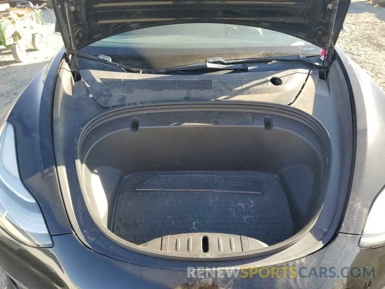 11 Фотография поврежденного автомобиля 5YJ3E1EA2LF611286 TESLA MODEL 3 2020