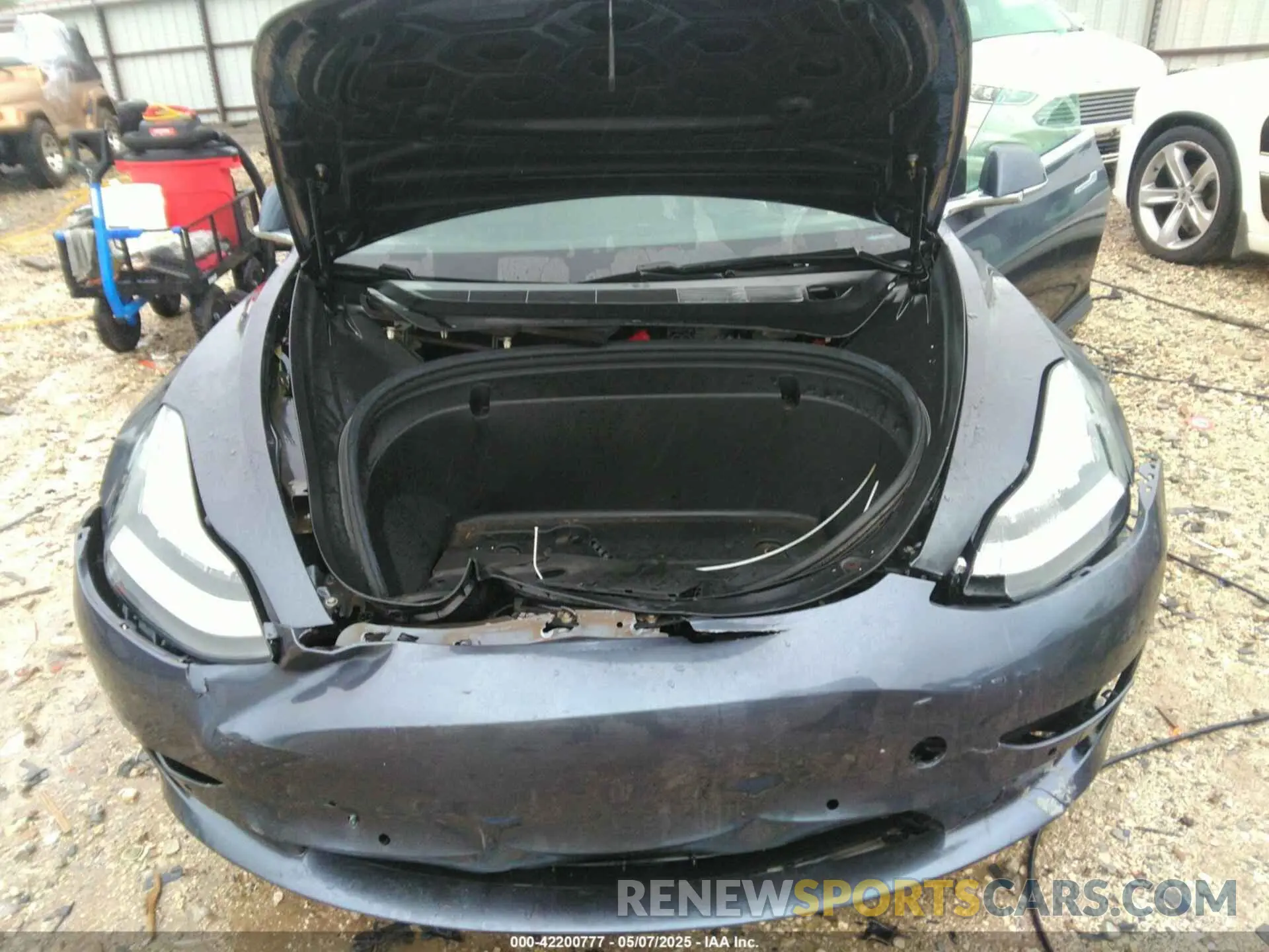 10 Фотография поврежденного автомобиля 5YJ3E1EA2LF611448 TESLA MODEL 3 2020