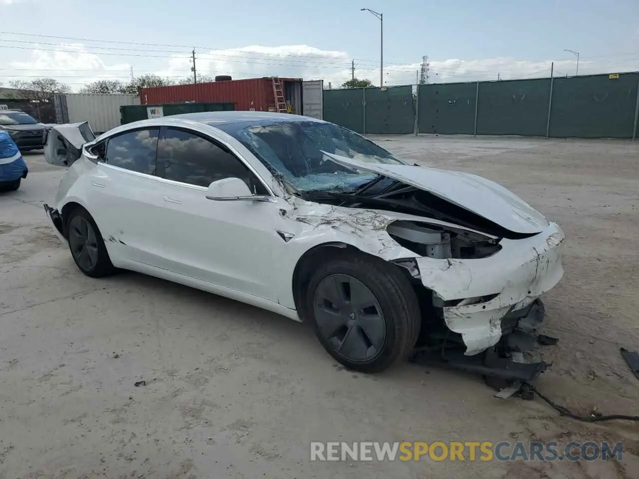4 Фотография поврежденного автомобиля 5YJ3E1EA2LF632171 TESLA MODEL 3 2020