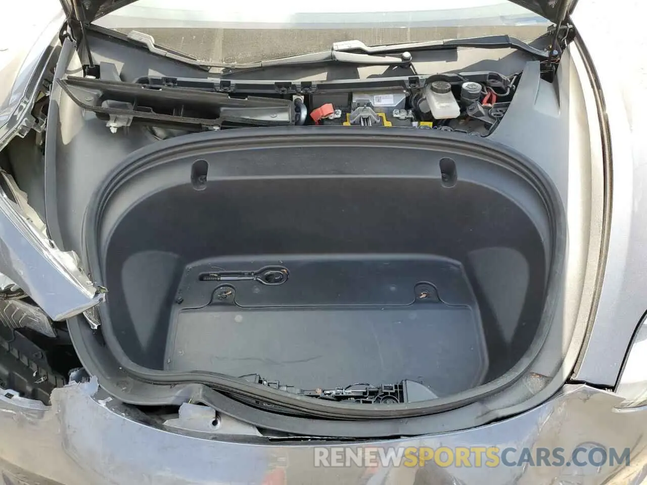 11 Photograph of a damaged car 5YJ3E1EA2LF644238 TESLA MODEL 3 2020