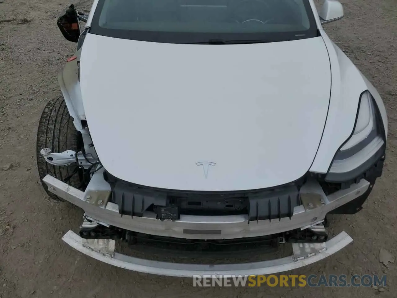11 Photograph of a damaged car 5YJ3E1EA2LF645406 TESLA MODEL 3 2020