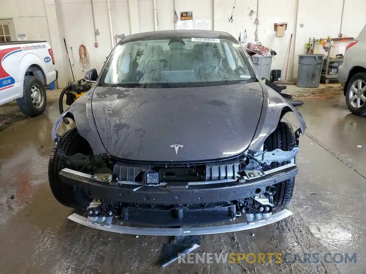 5 Photograph of a damaged car 5YJ3E1EA2LF658124 TESLA MODEL 3 2020