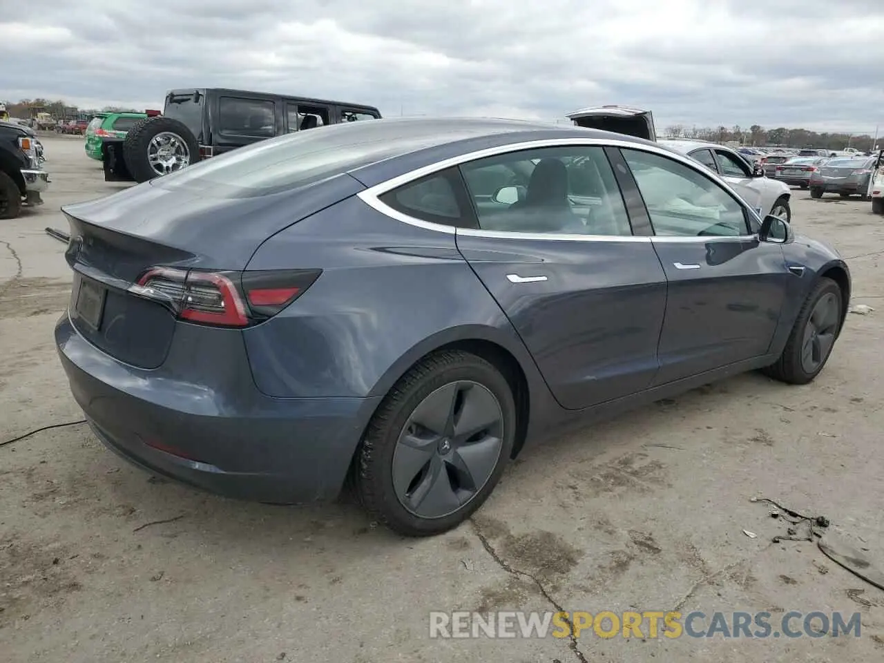 3 Photograph of a damaged car 5YJ3E1EA2LF658236 TESLA MODEL 3 2020