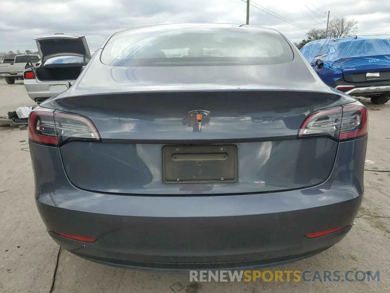 6 Photograph of a damaged car 5YJ3E1EA2LF658236 TESLA MODEL 3 2020