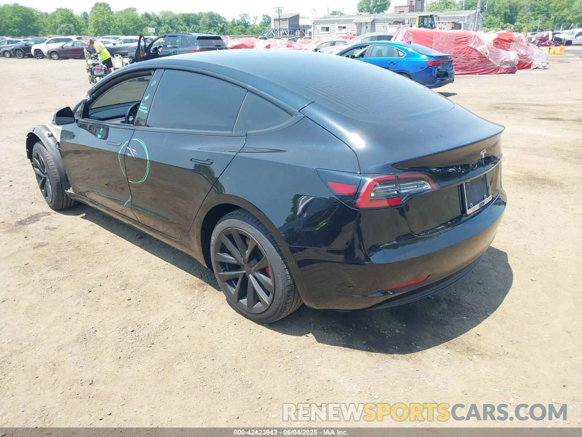 3 Photograph of a damaged car 5YJ3E1EA2LF704499 TESLA MODEL 3 2020