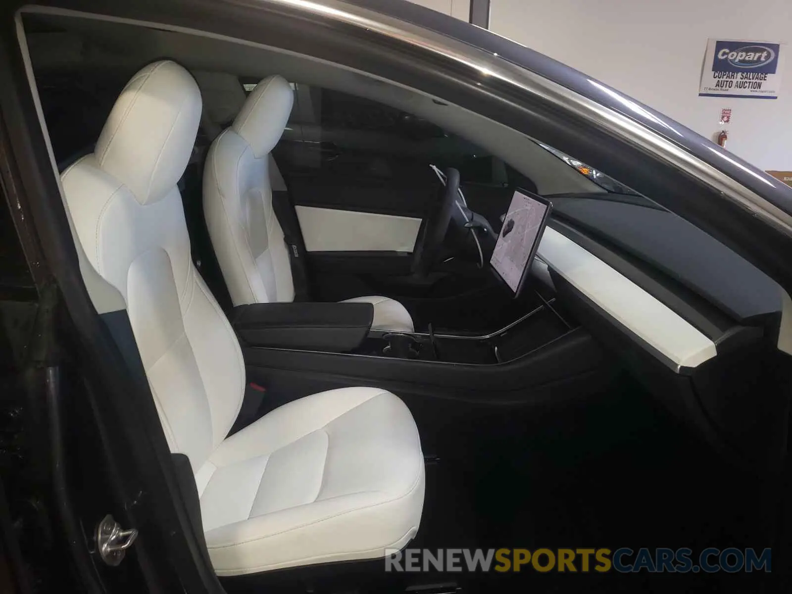 5 Photograph of a damaged car 5YJ3E1EA2LF738121 TESLA MODEL 3 2020