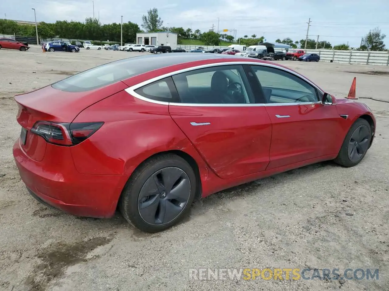 3 Photograph of a damaged car 5YJ3E1EA2LF784970 TESLA MODEL 3 2020