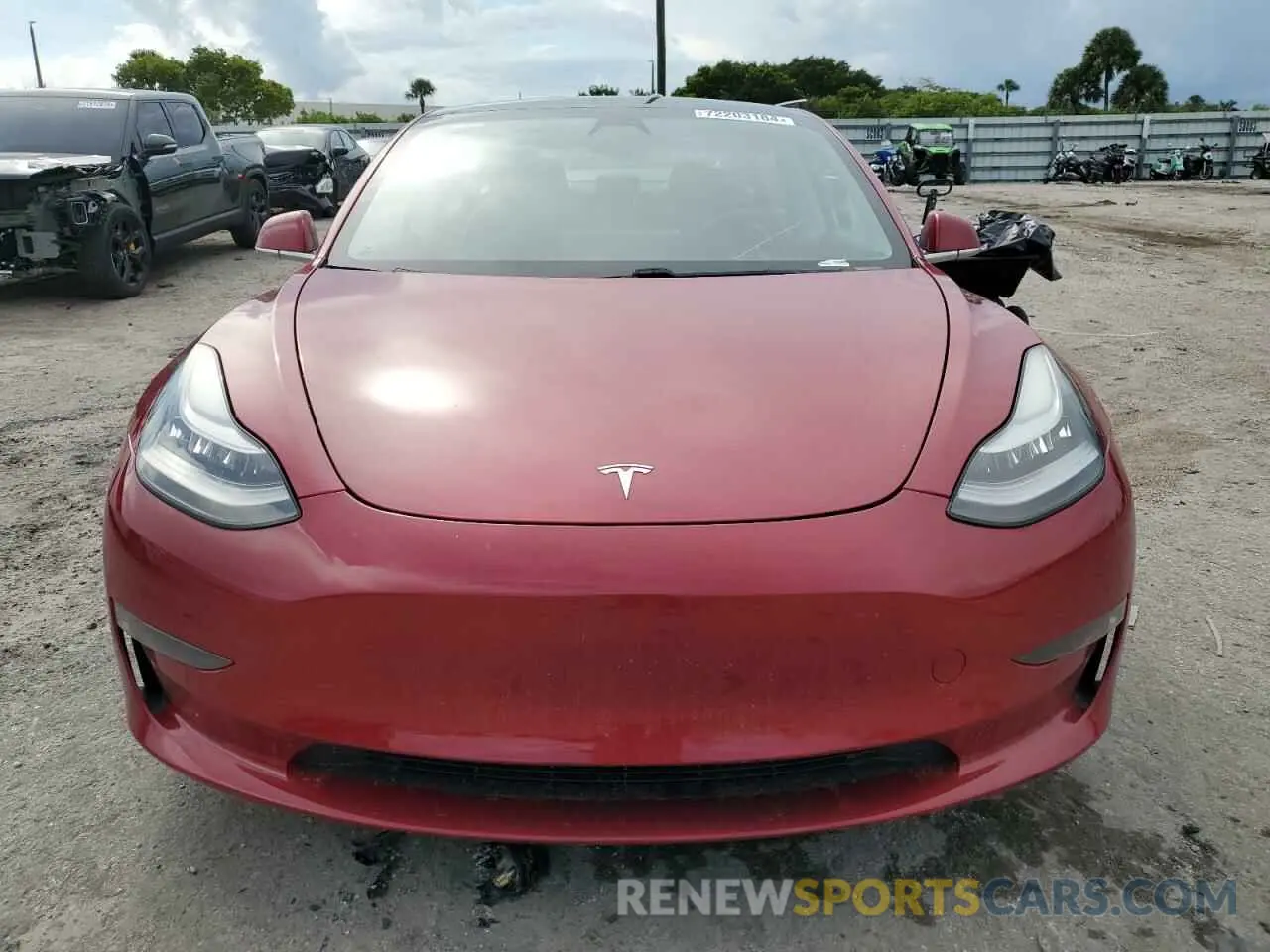 5 Photograph of a damaged car 5YJ3E1EA2LF784970 TESLA MODEL 3 2020