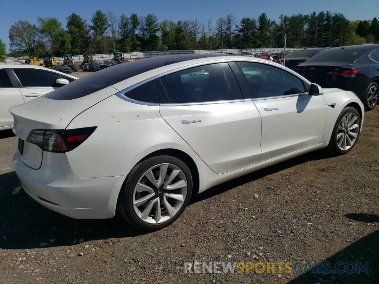3 Photograph of a damaged car 5YJ3E1EA3LF598824 TESLA MODEL 3 2020