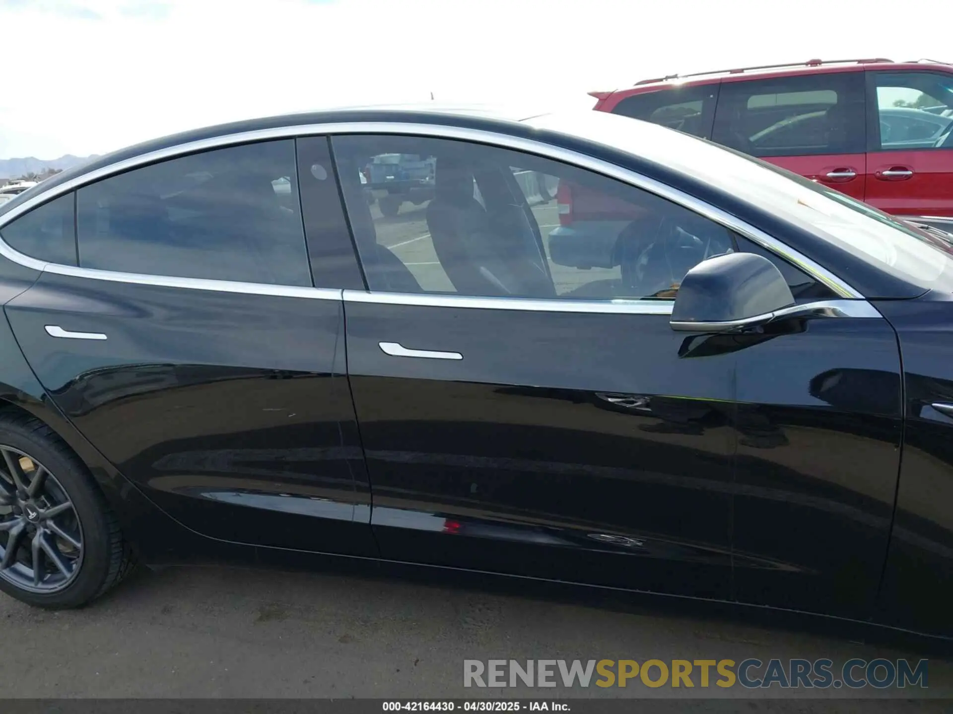13 Фотография поврежденного автомобиля 5YJ3E1EA3LF606386 TESLA MODEL 3 2020