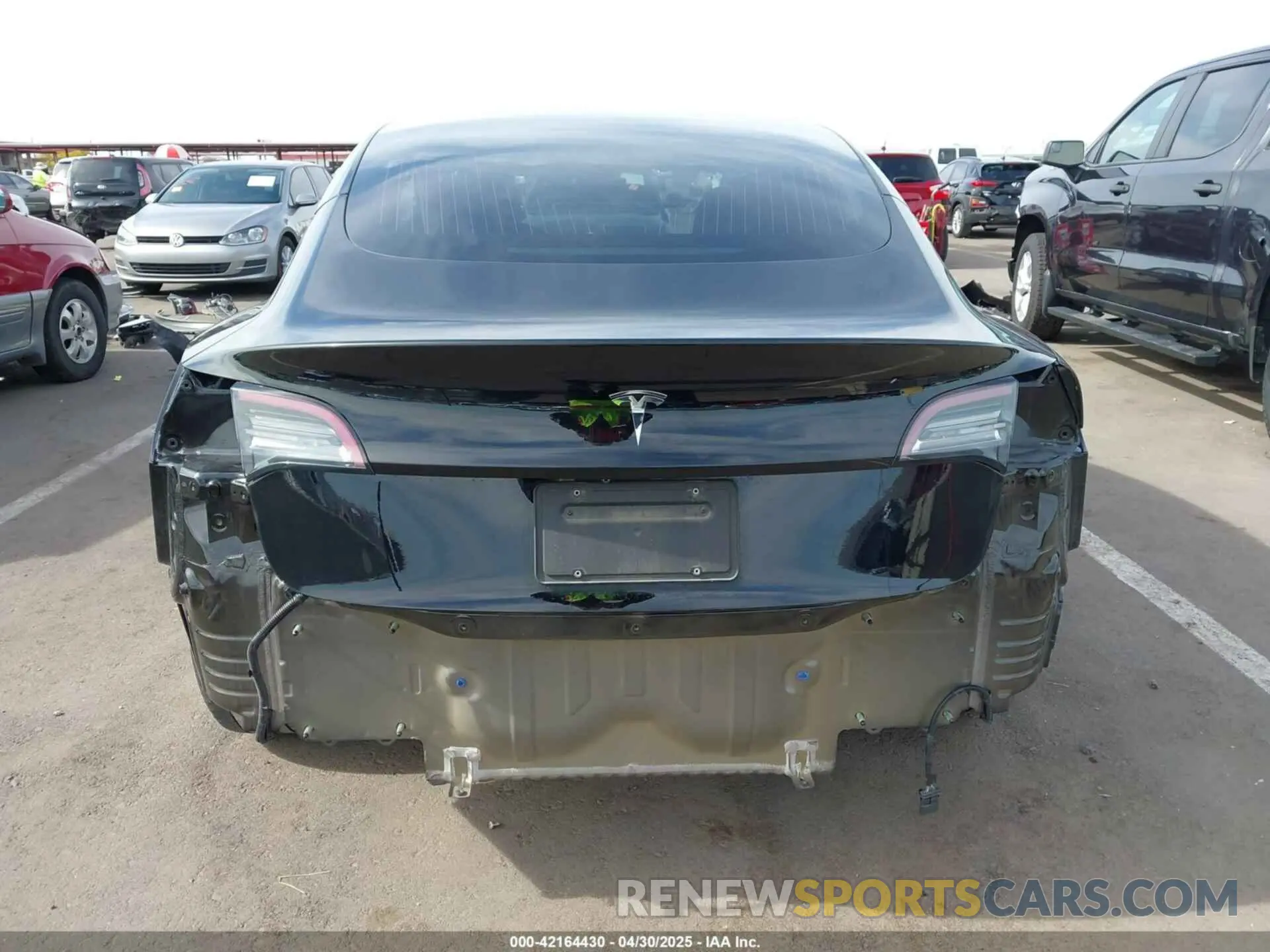 16 Фотография поврежденного автомобиля 5YJ3E1EA3LF606386 TESLA MODEL 3 2020