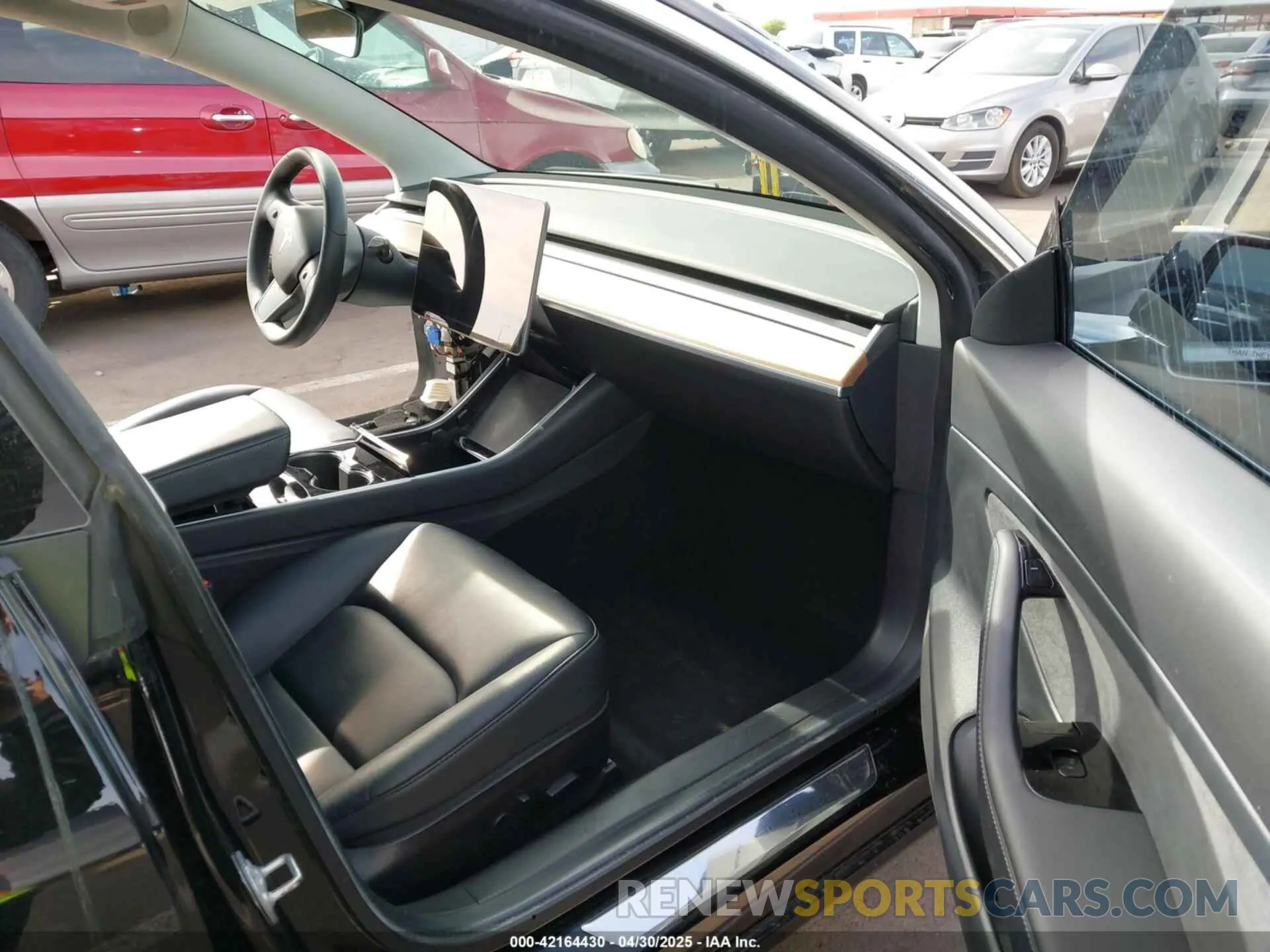5 Фотография поврежденного автомобиля 5YJ3E1EA3LF606386 TESLA MODEL 3 2020