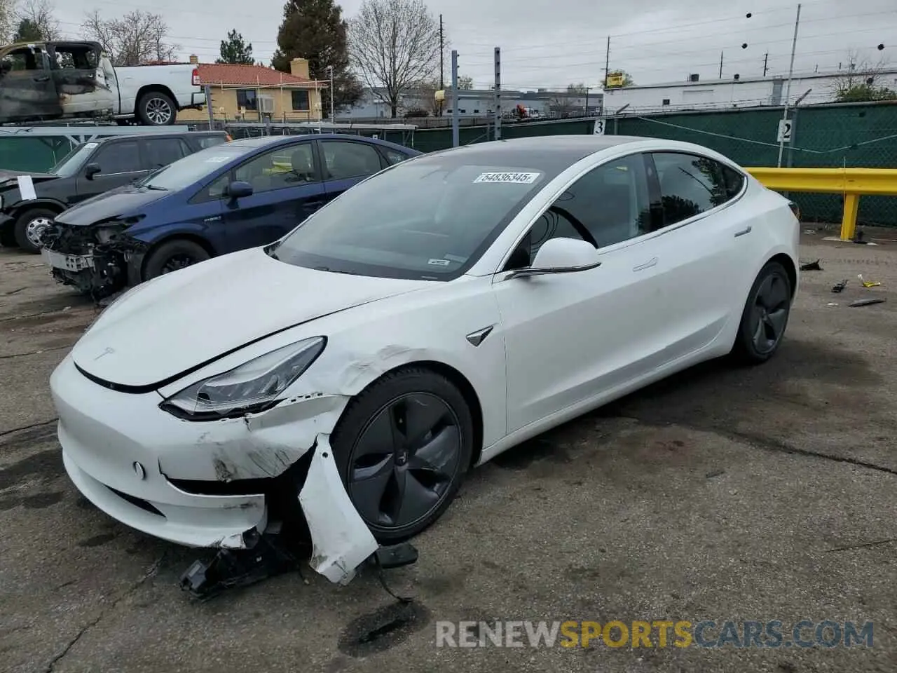 1 Photograph of a damaged car 5YJ3E1EA3LF613533 TESLA MODEL 3 2020